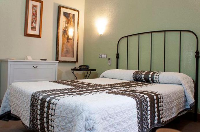 Hotel La Zambra Mancha Real Eksteriør bilde